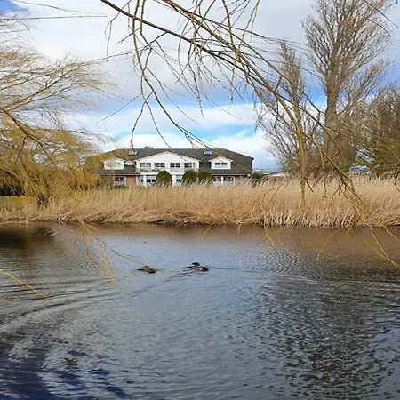 Landhausvilla In Fehmarn Feriehus *